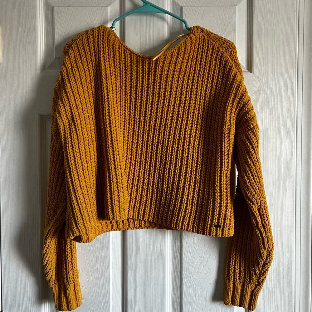 Holister chunky knit sweater